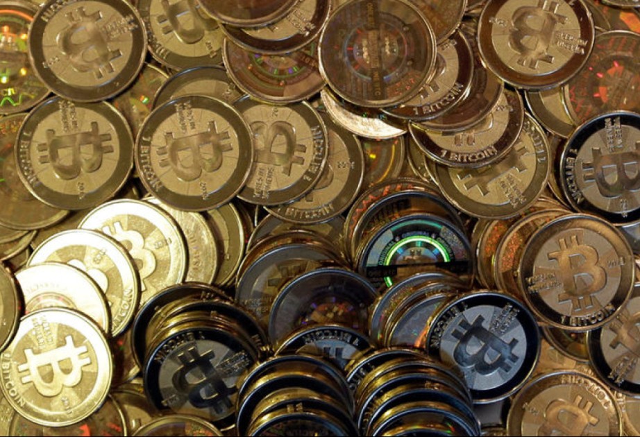 “Bitcoin”in qiyməti 80 min dollardan aşağı enib
