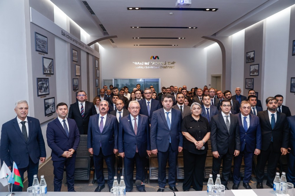 Bakı Metropoliteni Qapalı Səhmdar Cəmiyyətində müşavirə keçirilib