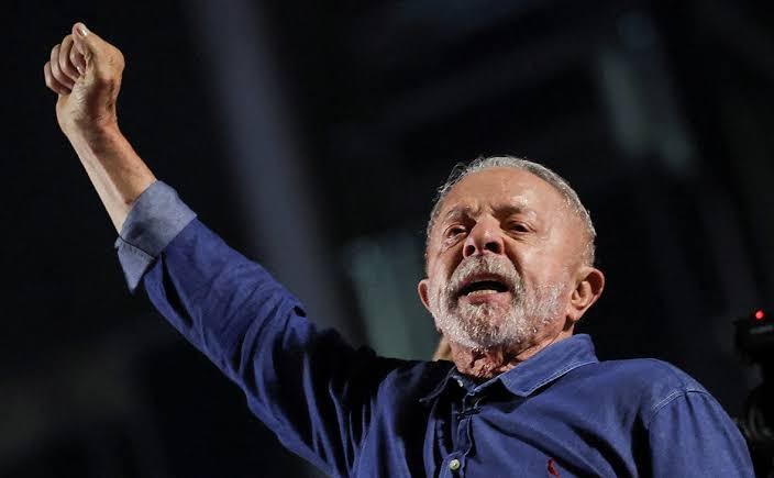 Braziliyanın 81 yaşlı Prezidenti...